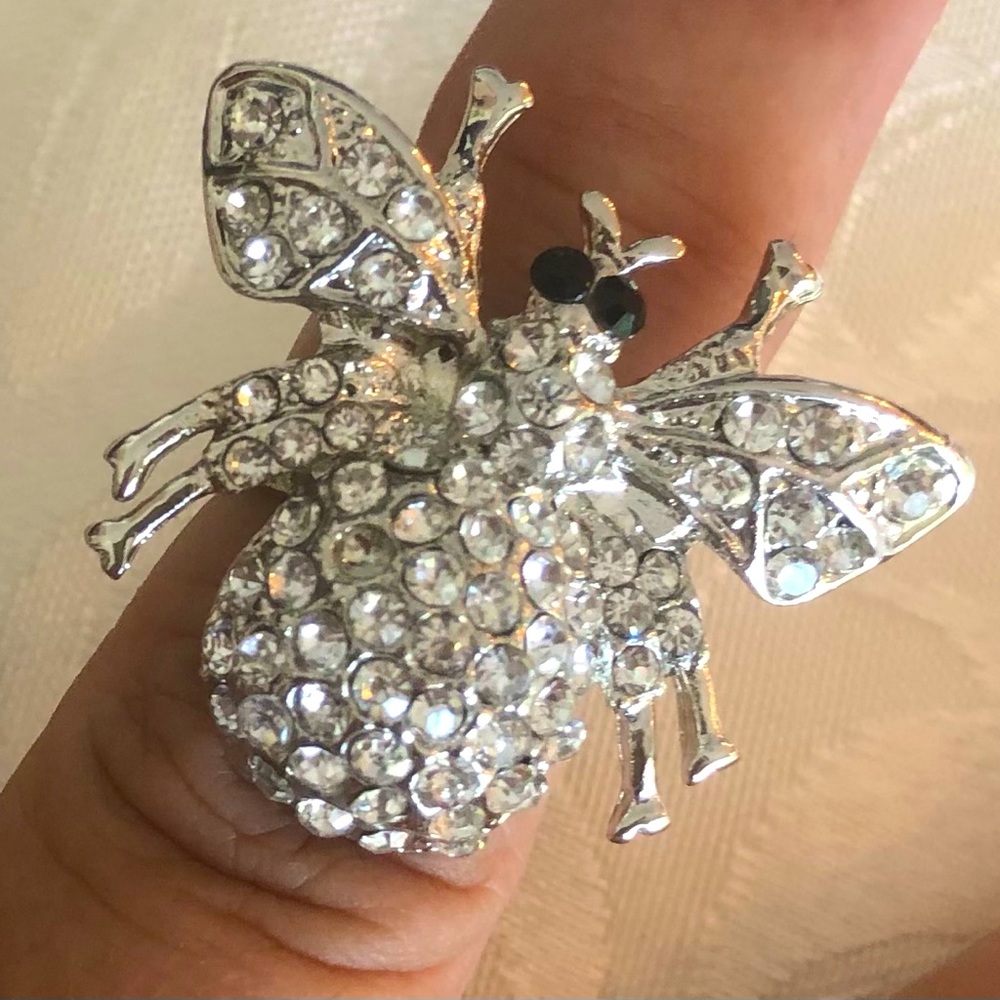 Bee Bumblebee ring rhinestone silver tone size 7 insect bug costume jewelry